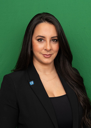 SNY06823