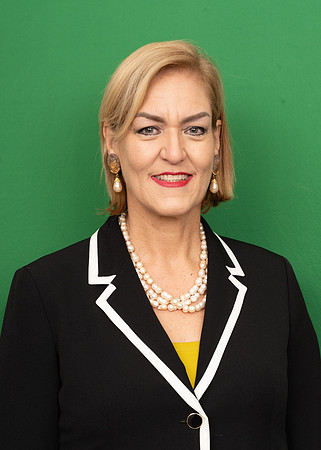 SNY06885