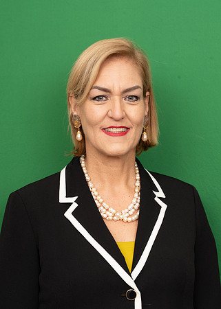 SNY06884