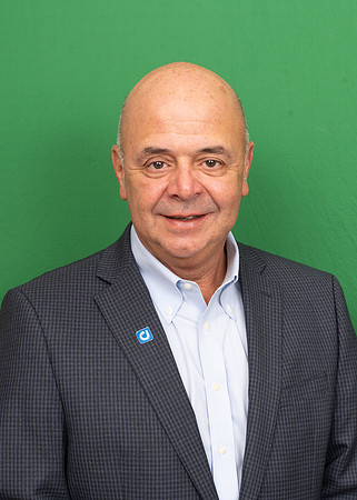 SNY06933