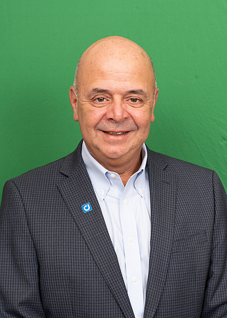 SNY06943